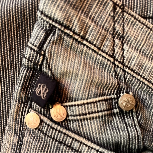 Rock & Republic sexy low rise jeans 🎸🎸🎸 - Picture 7 of 9